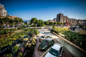  Guesthouse Rooms Split  Сплит